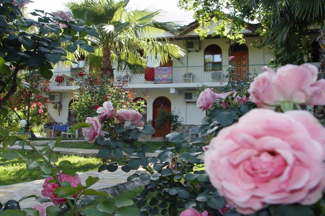 Olympos Yavuz Hotel Чирали Екстериор снимка